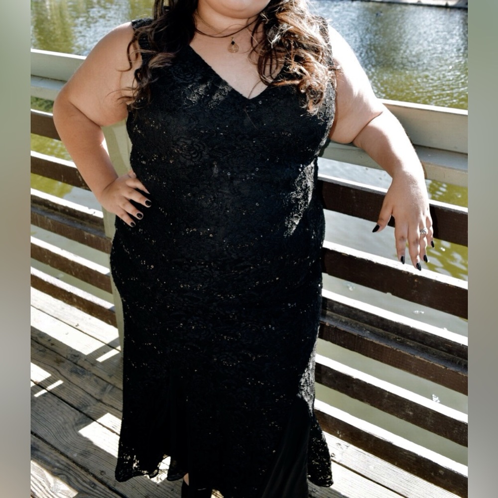 Black Mermaid Style Prom Dress 3x